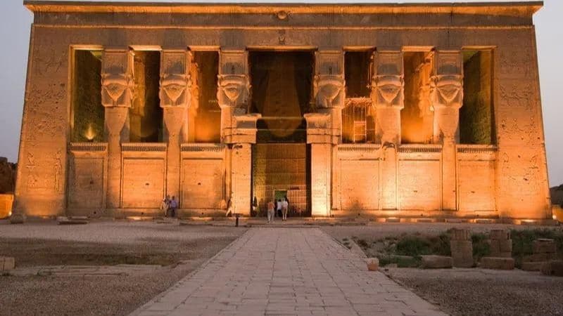 Private Day Tour to Dendera Temple of Hathor and Abydos Temple