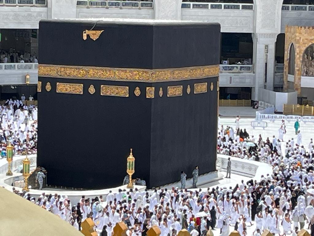 5-Day Hajj and Umrah Pilgrimage: Begin Your Spiritual Journey in Medina