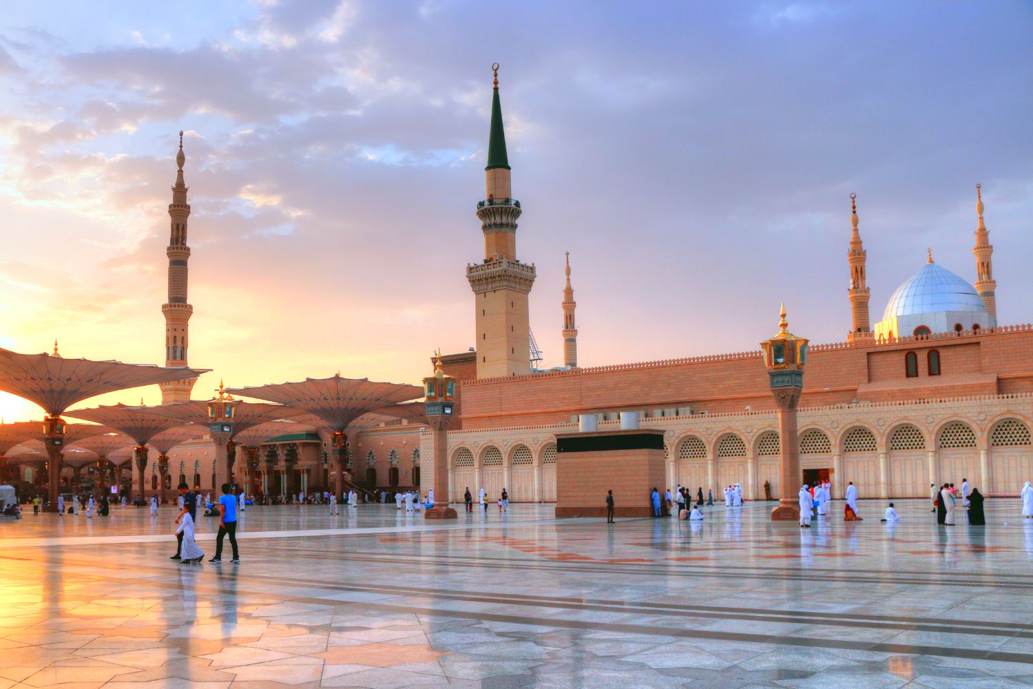 5-Day Hajj and Umrah Pilgrimage: Begin Your Spiritual Journey in Medina